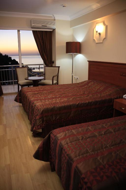 Dogalya Hotel 穆达尼亚 客房 照片