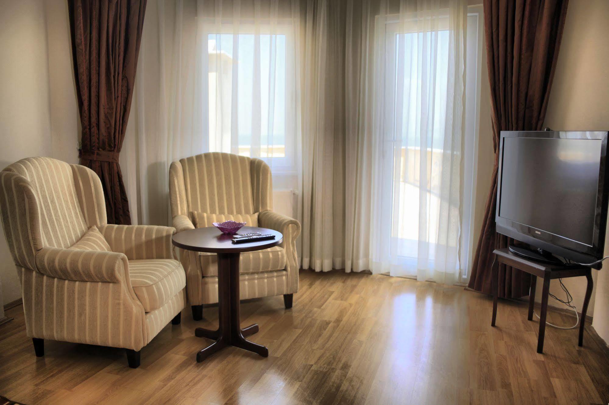 Dogalya Hotel 穆达尼亚 外观 照片